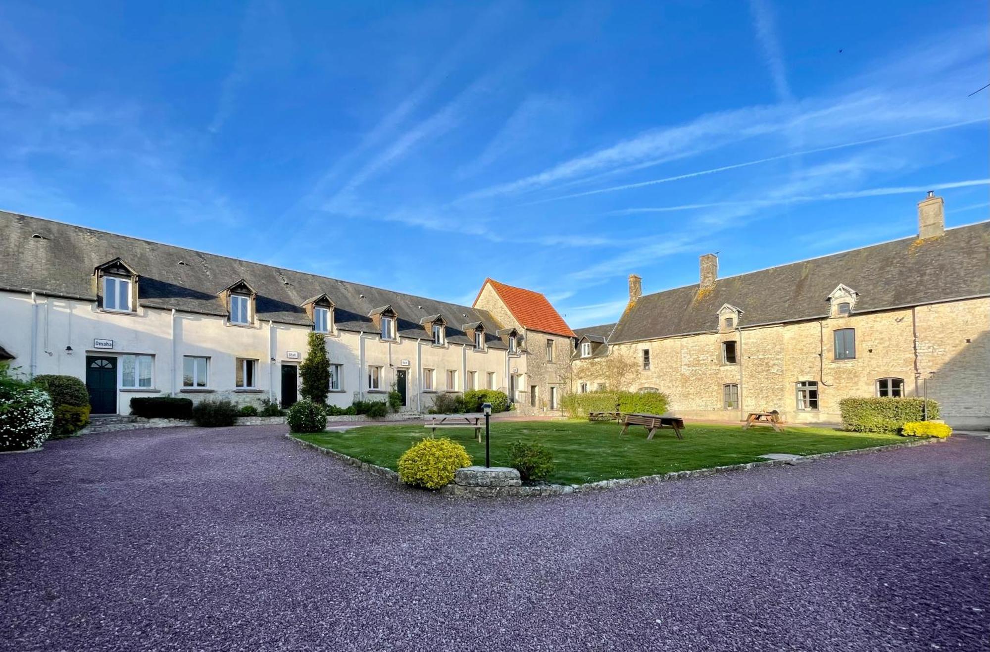 Gite Omaha 3 Etoiles - La Ferme Delaunay Saint-Come-du-Mont Eksteriør bilde
